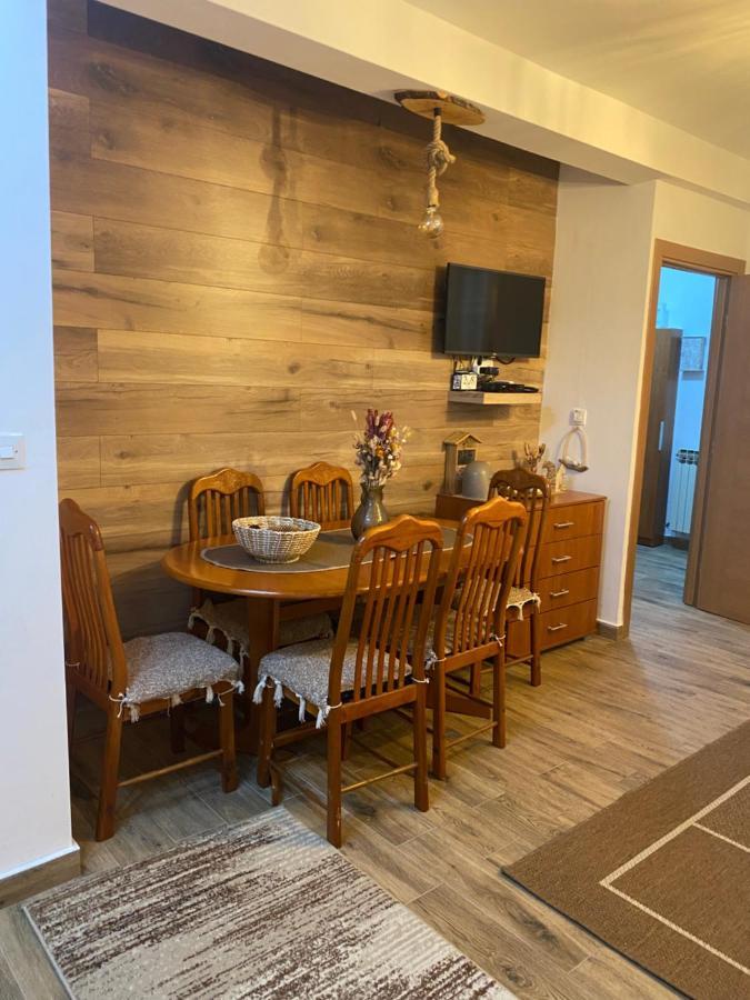 Mountain House Ivanova Korita ツェティニェ エクステリア 写真